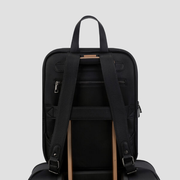 Luxio Classic Compact Leather Backpack in toly