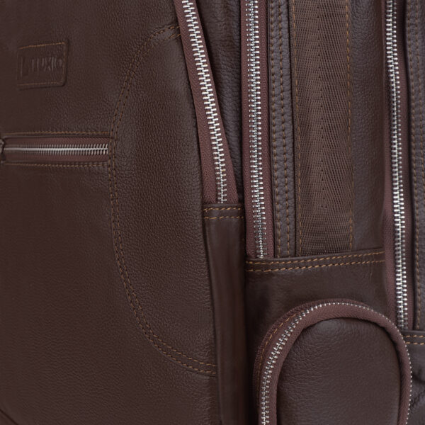 Luxio Essential Leather Backpack closeup