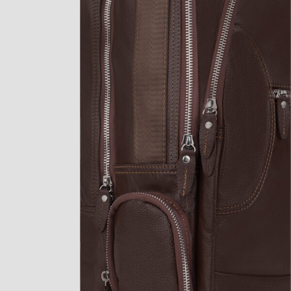 Luxio Essential Leather Backpack right side