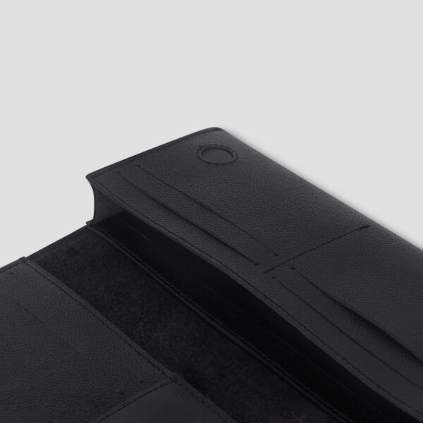 Luxio Essential Leather Long Wallet close