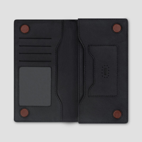 Luxio Heritage Leather Long Wallet inside