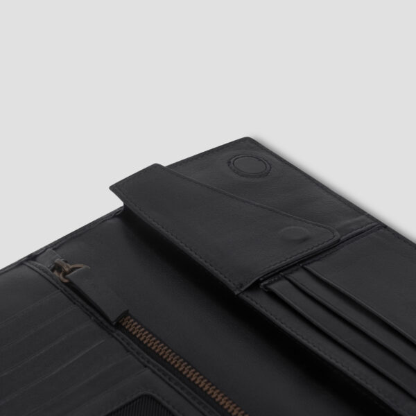 Luxio Heritage Leather Wallet close