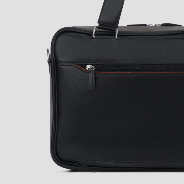 Luxio Legacy Leather Business Briefcase back close