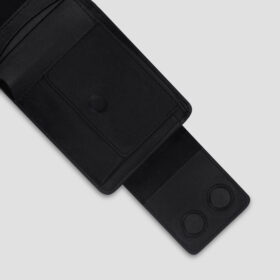 Luxio Minimalist Leather Bifold Wallet close other side