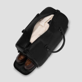 Luxio Premium Leather Duffle Bag inside